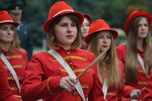 Першокурсників СНУ посвятили у студенти (ФОТОРЕПОРТАЖ)