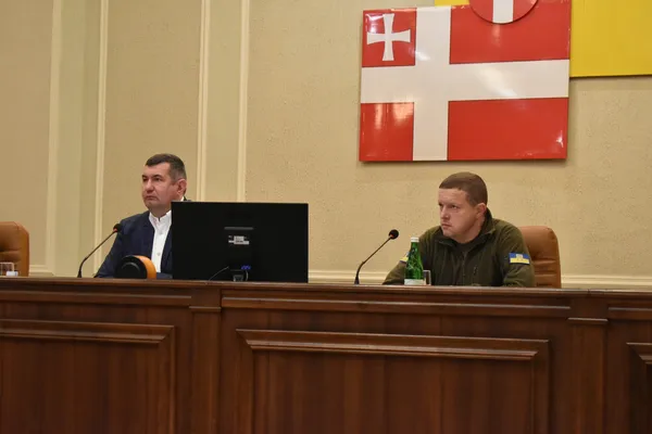Голова Волинської ОВА Іван Рудницький представив облраді План перемоги президента Зеленського (фото)