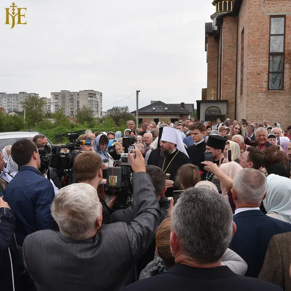 Митрополит Епіфаній освятив храм у Рівному (фото)