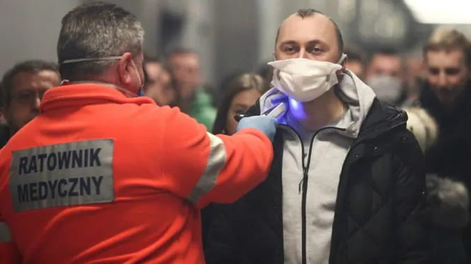 У Польщі з наступного тижня послаблюватимуть карантин