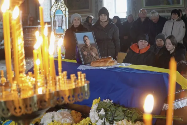 Володимир попрощався із 22-річним захисником Дмитром Корнійчуком (фото)