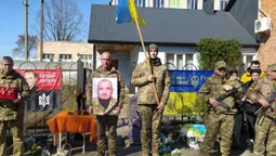 На Волині попрощалися із загиблим капітаном медслужби Олексієм Воробцем (фото)