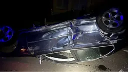 Догори колесами: у Ковелі п'яний на «бесі» збив дорожній знак та перекинувся (фото)
