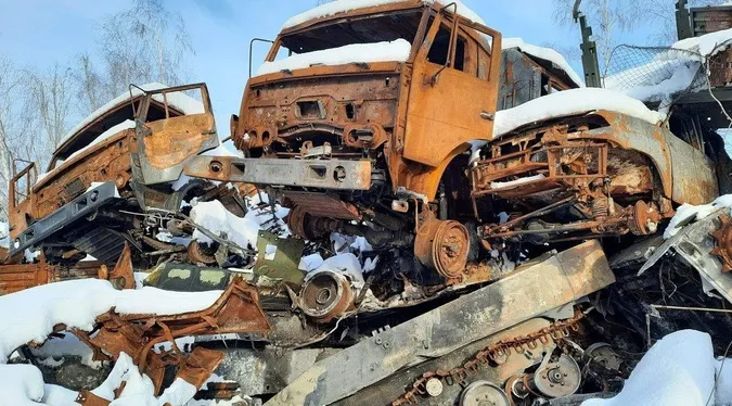 Близько 99 740 окупантів, 3002 танків, 1688 безпілотників: втрати ворога на 21 грудня