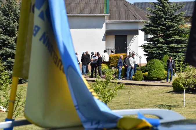 У Луцькій громаді попрощалися з загиблим на Курщині воїном Миколою Лясковським