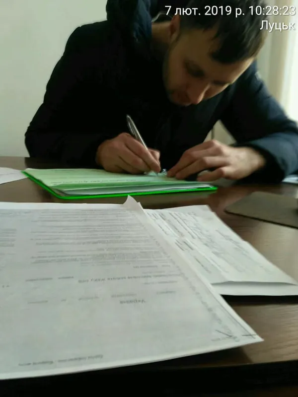 Муніципали покарали заступника начальника луцького ЖЕКу (фото)