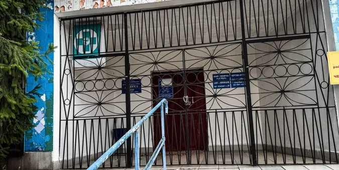Мобілізували завідуючого: в селищі на Волині закрили аптеку, яка постачала ліки амбулаторіям