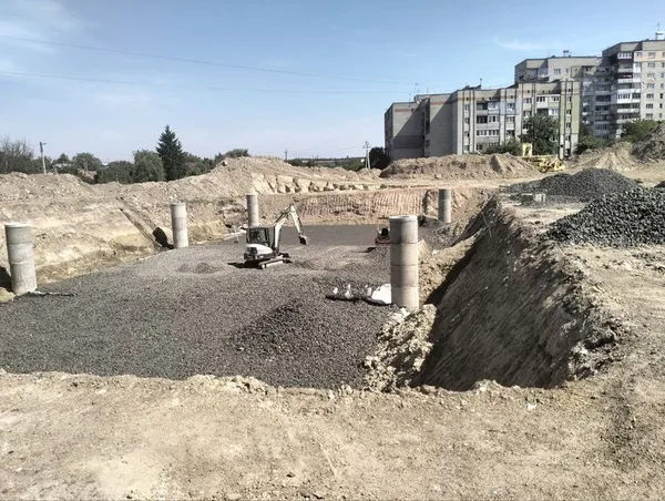 У Нововолинську зводять дві багатоповерхівки для переселенців: хто отримає житло (фото, відео)