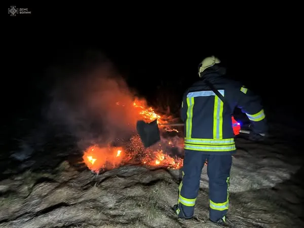 Десь – сніг, а десь – палають вогняні стовпи: на Волині за добу погасили 3 пожежі