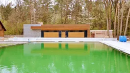 Біля Луцька відкриють ресторан з басейном "на природі"