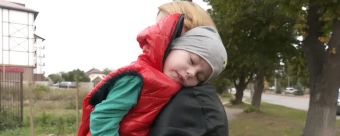 Не опускати руки: як лучанки виховують дітей з ДЦП (відео)