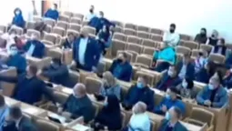 У Червоноградській міськраді побилися «під*ри» від «Слуги народу» та «ЄС» (відео)
