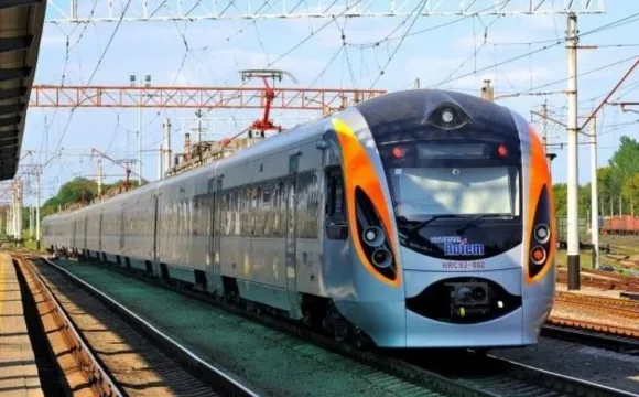 Маршрут поїзда «Ковель-Холм» продовжать