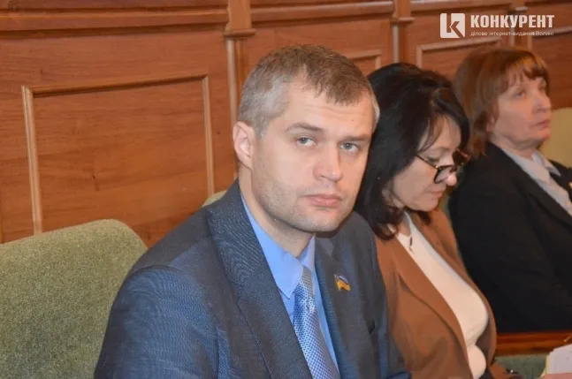 У Волиньраді пропонують перевірити діяльність благодійних фондів при медзакладах