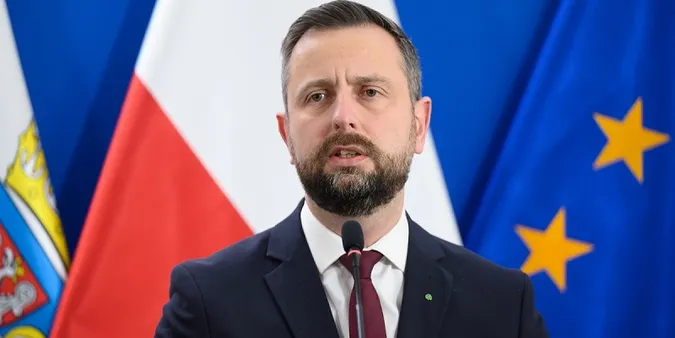 «Україна не вступить до ЄС, якщо не вирішить питання Волині», – міністр оборони Польщі