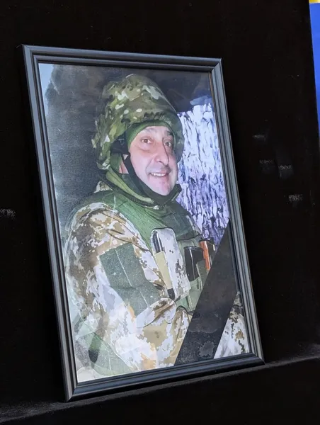 На Ковельщині попрощалися із загиблим воїном Миколою Боршуляком (фото)