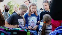 На Волині потребуючим діткам подарували шкільні набори (фото)