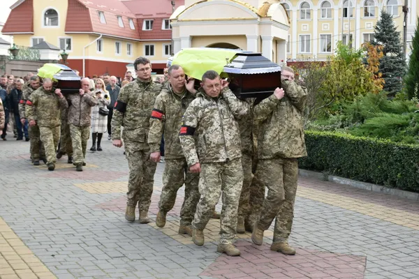 💔Чорний день: лучани попрощалися одразу з двома захисниками України