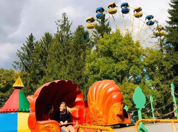 Чому в луцькому парку вирішили демонтувати атракціони і які залишаться