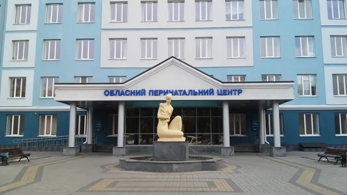 У Рівному 44-річна жінка народила свою 17-ту дитину