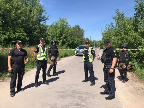 Пожежа, перекриття дороги і заручники: на Волині усі служби підготувалися до виборів (фото)