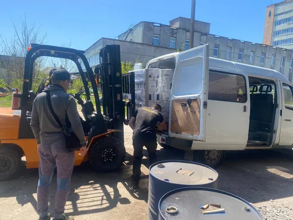 За тиждень волонтерський центр у Луцьку відправив майже 12 тонн допомоги (фото)