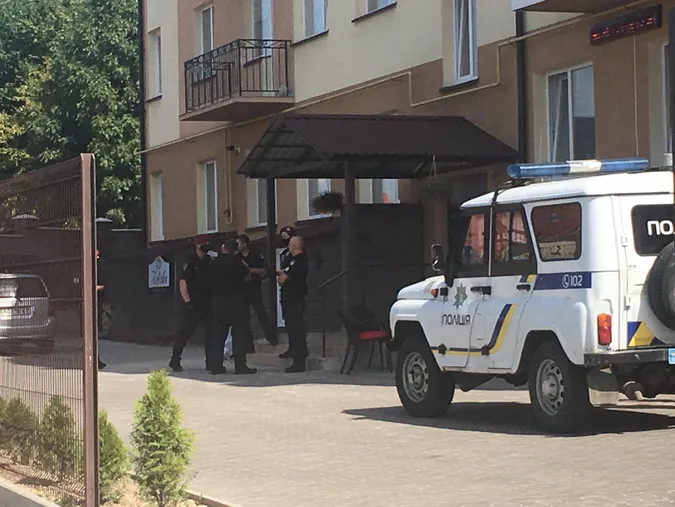У Луцьку на Теремнівський розгулював наркоман з ножем (фото)
