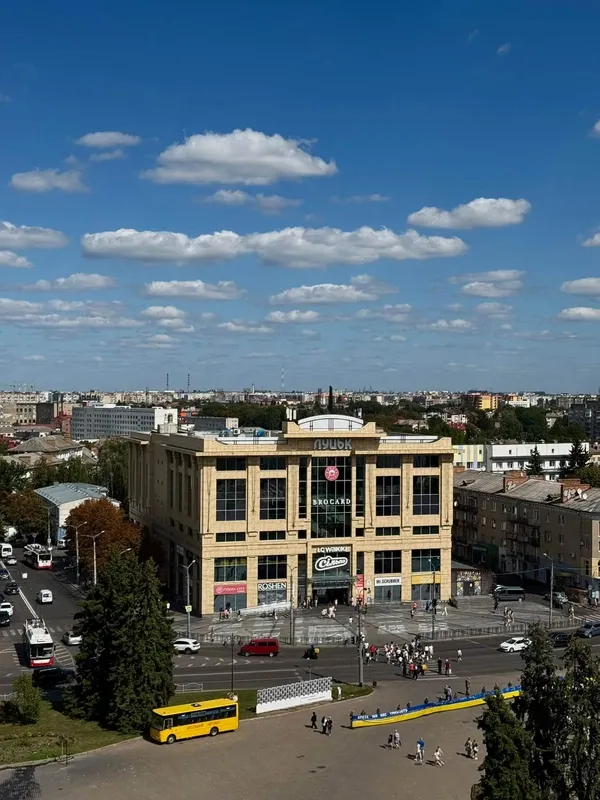 Луцьк показали з висоти: атмосферні фото міста