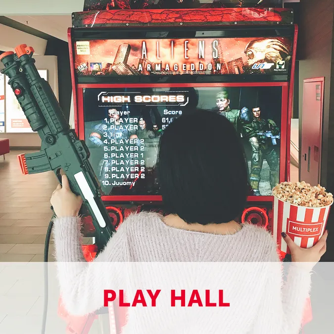 За квиток у Multiplex – подарунок від Play Hall*