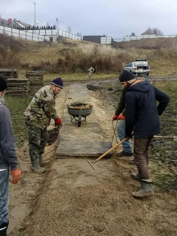 На Волині занедбаний торф'яник перетворюють на рекреаційний комплекс (фото, відео)