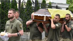 У Луцьку провели в останню дорогу захисника Сергія Давидчука (фото)