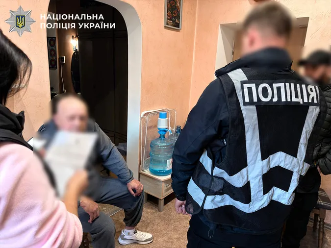 На Львівщині викрили шахраїв, які обдурювали родини загиблих військових (фото)