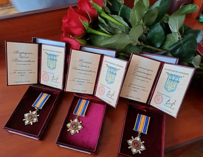 На Волині рідним загиблих воїнів вручили ордени «За мужність» (фото)