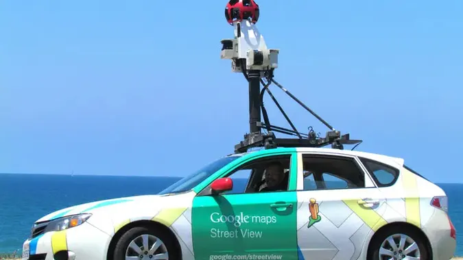 Аргентинця випадково сфотографували оголеним і тепер Google винен йому гроші