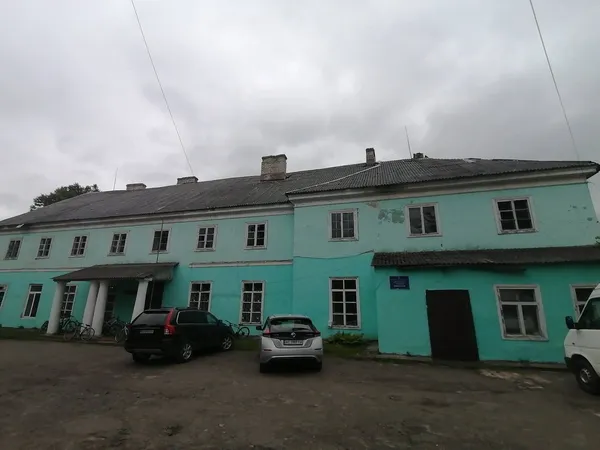 200 метрів величі перетворилися на 40: драматична доля палацу Браницьких на Волині (фото)