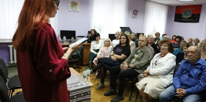 Справжнє слово та духовна єдність: у Луцьку відбувся літературний форум «про СЛОВО» (фото)