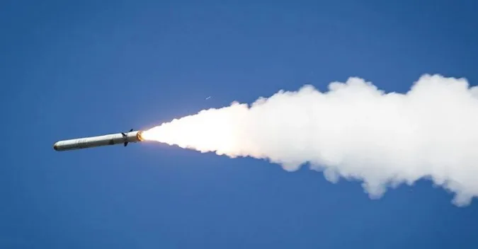 Ракетні обстріли Києва: загинула жінка похилого віку