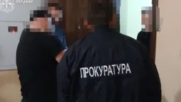 Вимагали 100 тисяч за безперешкодний бізнес: на Волині судять посадовців ГУ Держпродспоживслужби (фото)