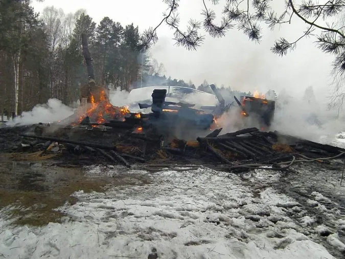 Згорів заміський будинок бізнесмена Мазепи, якого підозрюють у земельних махінаціях (відео)