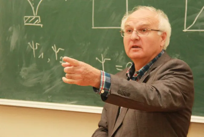 Помер науковець та екс-міністр Іван Вакарчук