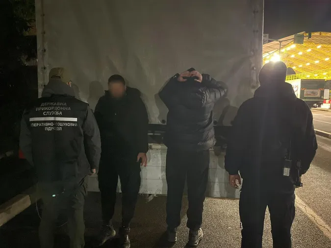 Волинянин заникав ухилянта у фурі і хотів його вивезти (фото)