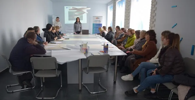 Жителям Смідинської громади розповіли, як утилізовувати сміття з користю (фото, відео)