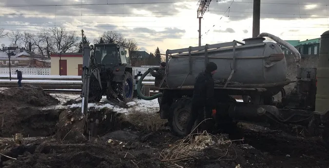 Аварія на водогоні: половина Ківерців – третій день без води (фото)