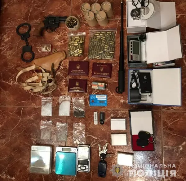 Банда сбушників і поліцейських викрадала підприємців для викупу (фото)