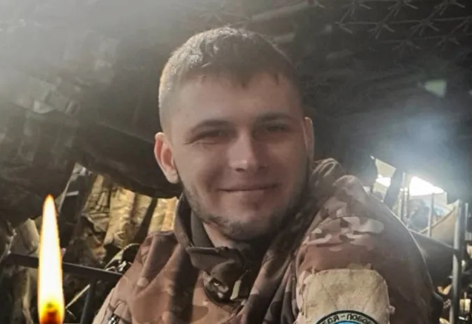 На Волині попрощалися із 21-річним воїном Іллею Кропивою (фото)