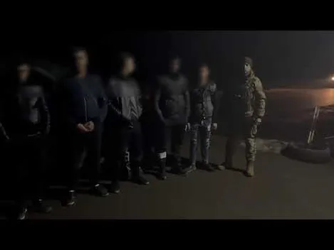 Поблизу кордону зі Словаччиною зловили 16 втікачів за добу (фото, відео)
