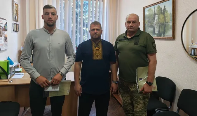 Двох захисників із Рожищенської громади нагородили державними відзнаками (фото)