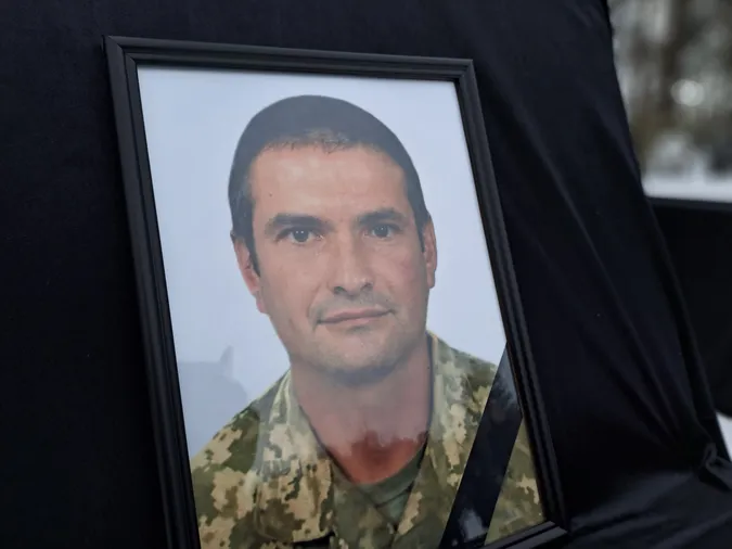 Навіки 43: на Ковельщині попрощалися з загиблим на Донеччині захисником Олександром Мацюком