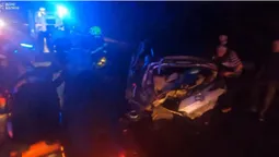 У Луцькому районі вночі сталася ДТП – пасажира затиснуло в авто (відео)