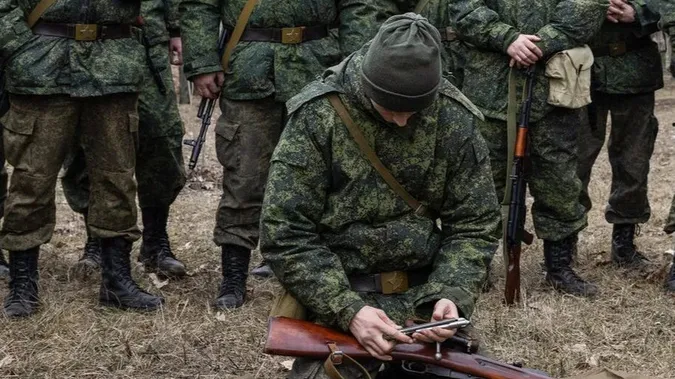 Росія збільшує вік призовників, щоб приховати мобілізацію, – розвідка